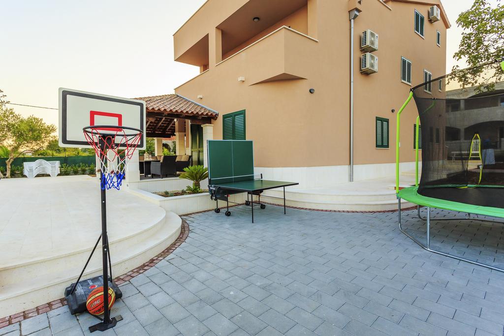 Villa Rusula Rudine  Екстериор снимка