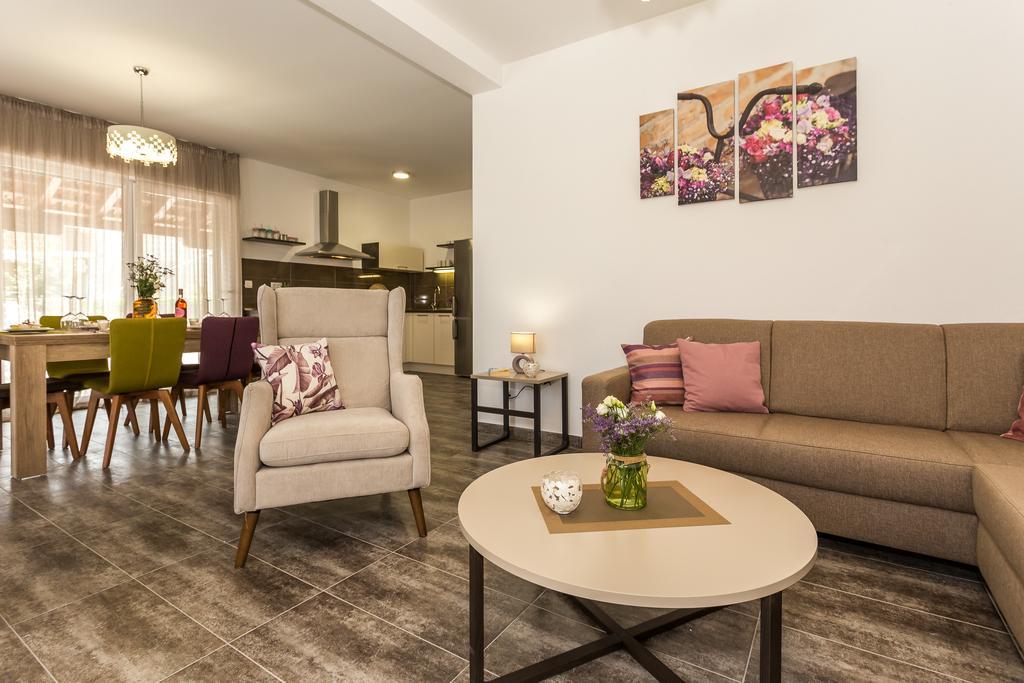 Villa Rusula Rudine  Екстериор снимка